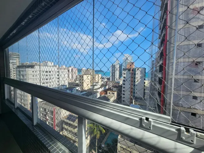 Apartamento para locação de 3 dormitórios na Guilhermina - Praia Grande - SP