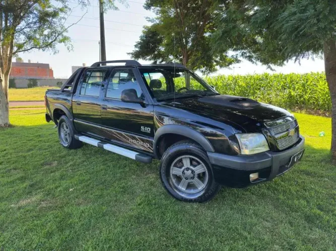 Chevrolet S10 Pick-up Rodeio 2.4 MPFI F.power CD 2011