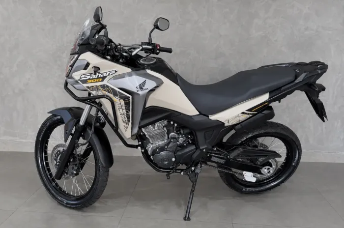 XRE 300 SAHARA ADVENTURE 2025