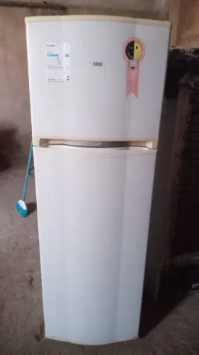 Vendo geladeira frost free