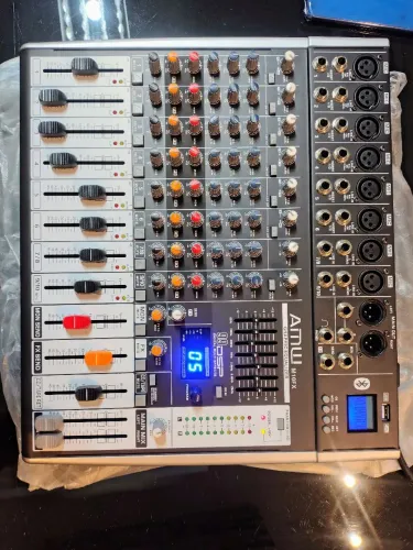 Mesa de som analógica amw m10fx