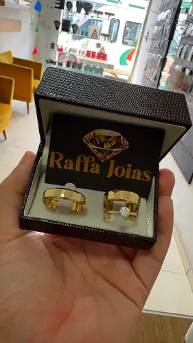 Alianças de moeda antiga