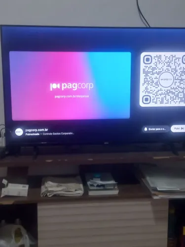 TV. AOC ROKU ESMART SEMI NOVA