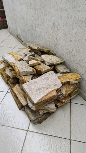 Pedra madeira 