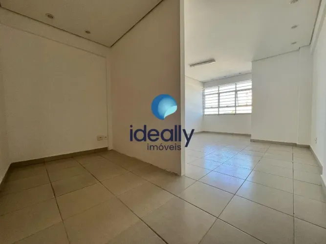 Sala Comercial à Venda - Banheiro - Elevador - 46m² - Bairro Padre Eustáquio