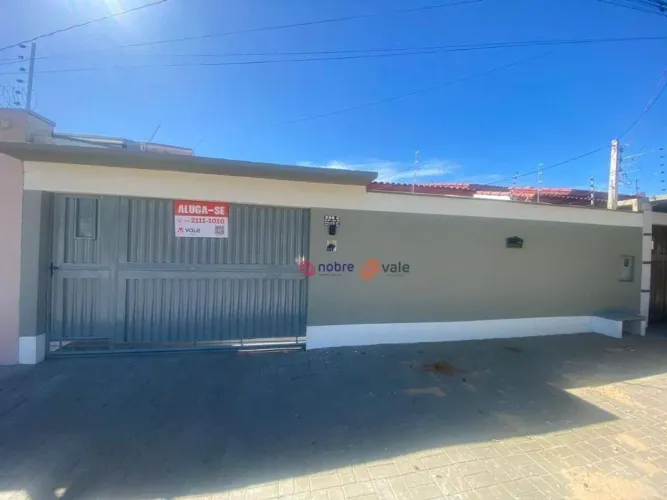 Casa com 3 dormitórios para alugar, 127 m² por R$ 3.576/mês - Plano Diretor Sul - Palmas/T