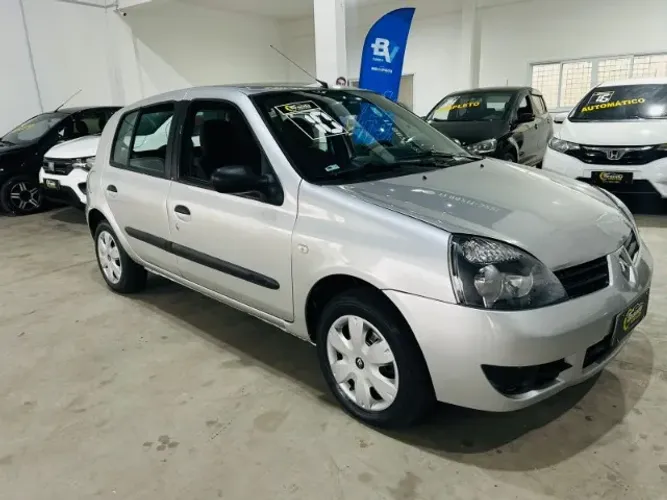 Renault Clio Campus Hi-flex 1.0 16V 5P 2010