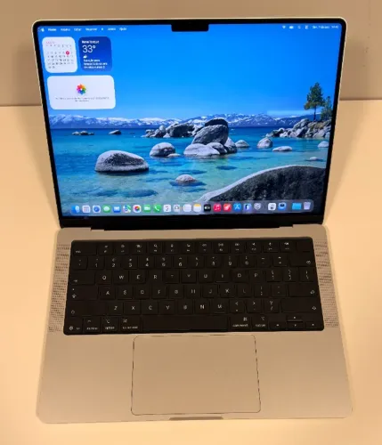 MacBook Pro M5 Pro / Memória 24GB / SSD 1TB / Até 18 x