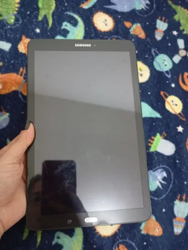 Samsung Galaxy Tab E 9.6 (SM-T560) 