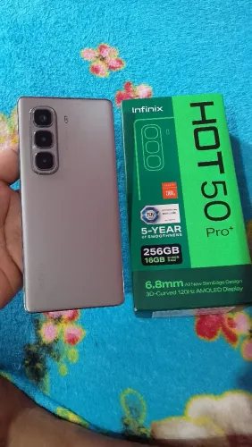 Celular infinix hot pro+