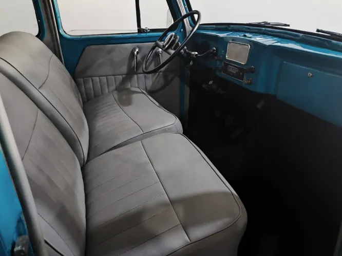 Ford Willys Rural 4X2 1976