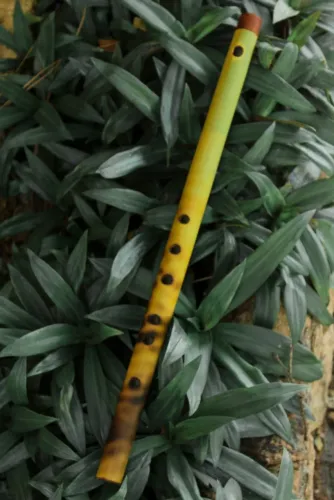 Flauta Tipo Bansuri, Tom B, Bambu lixado e flambado - SoproZen