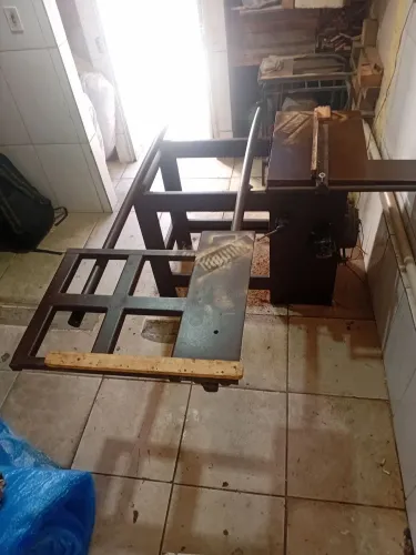 Vendo esquadrejadeira