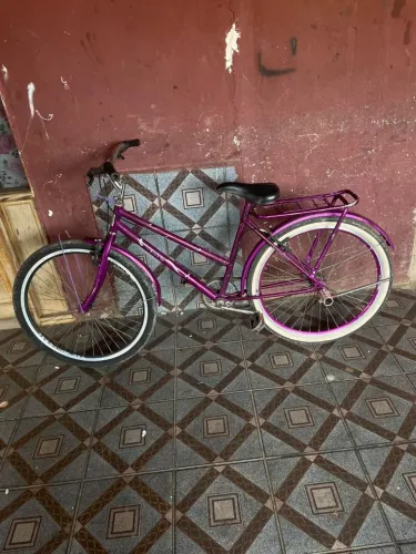 Vende se essa bicicleta nova entrego