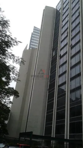 Excelente Sala Comercial Para Venda e Locação no Itaim Bibi, São Paulo - SP