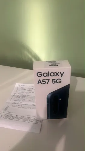 Smartphone Samsung Galaxy A57 5G NOVO LACRADO