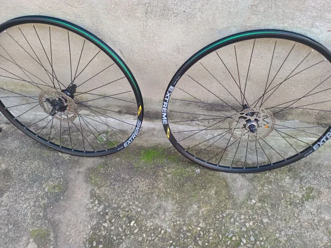 Rodas vzam extreme pró com cubo deore