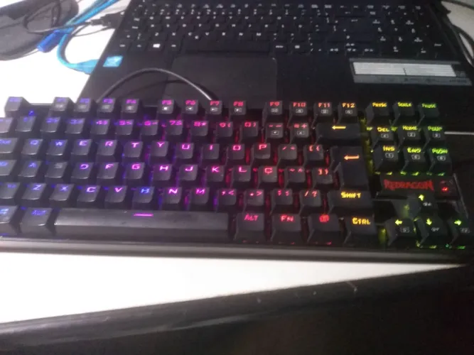 Teclado red-Dragon gamer