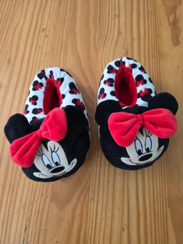 Pantufa Minnie Mouse Disney 26/27