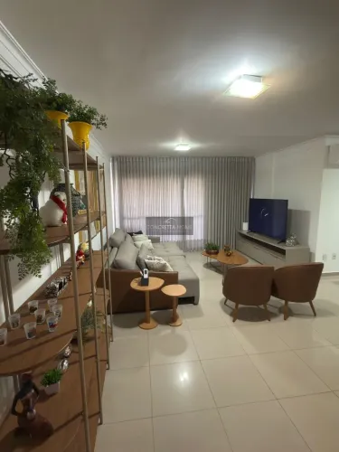 Maison Ravel - Oportunidade Edificio Maison Ravel 165m² | 4 quartos (2 suítes) no Duque de
