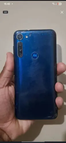 Vendo moto g8 power com defeito no som e não sai do 1%