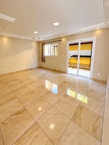 Casa com 3 dormitórios para alugar, 101 m² - Bairro Jardim Santa Maria - Jacareí/SP