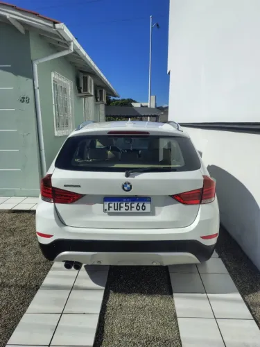 BMW X1 Sdrive 20I X-line 2.0 TB Active Flex 2015
