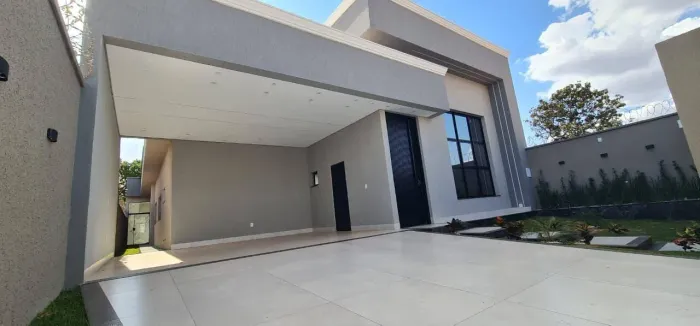 Casa de alto padrão com 3 suítes-Área gourmet -Piscina aquecida-Faiçalville