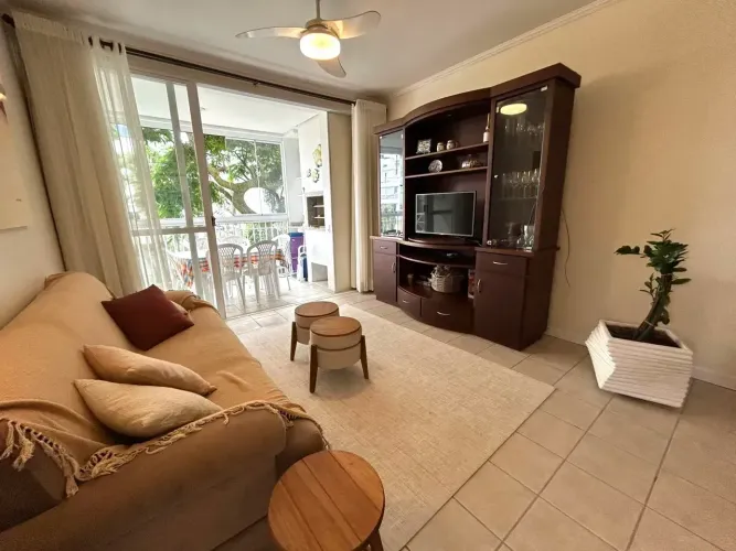 Apartamento Mobiliado à Venda em Jurerê | 2 Dormitórios | 82 m² Privativos | 2 Vagas de Ga