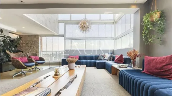Apartamento com 384 m², 4 quartos sendo 4 suítes à venda no bairro Moema.