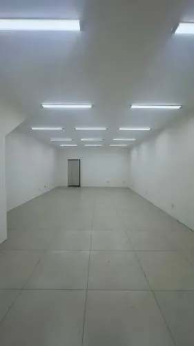Imóvel para aluguel tem 91 metros quadrados em Mutuá - São Gonçalo - RJ