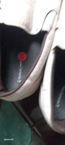 Vende tênis novo sem uso marca Rchlo Man número 41/42