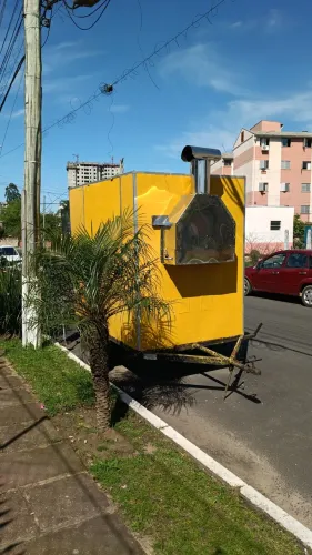 Treiler para Churrasquinho