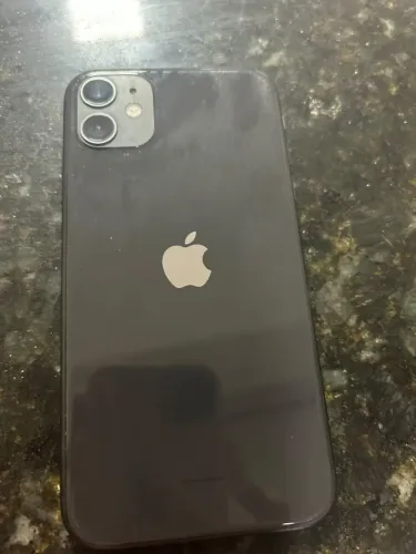 VENDO IPHONE 11