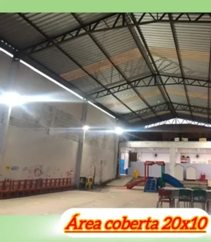 Prédio comercial 550 m2