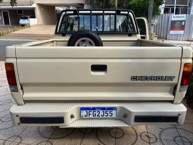 Chevrolet C-20 Custom de Luxe CD 4.1 1989