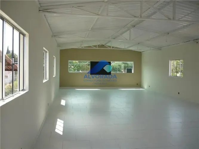 PONTO COMERCIAL - LOJA TÉRREA E SOBRELOJA