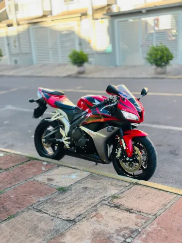 HONDA CBR 600RR 2007