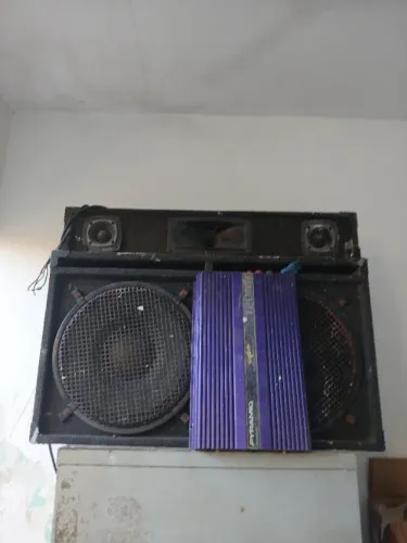 Caixa de som automotivo completa R$ 600