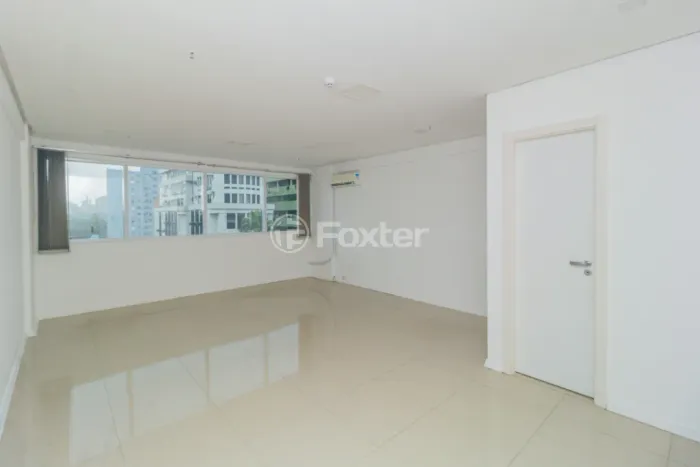 Sala / Conjunto Comercial à venda Avenida Osvaldo Aranha, Bom Fim - Porto Alegre