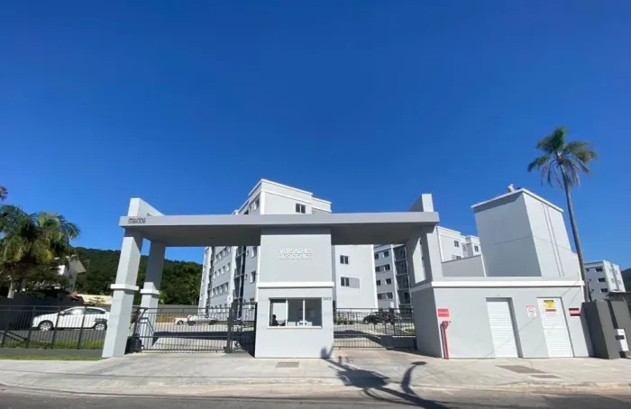 Apartamento 2 Quartos Fundos-Biguaçu