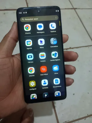 Celular moto G62 novo conservado 128GB de memória conexão 5G tem NFC.