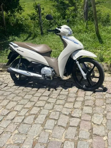 BIZ 125