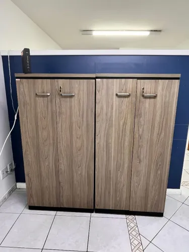 Armário multiuso escritório 