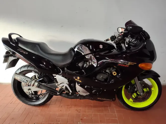 Suzuki gsx750f