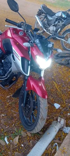 Fazer 250