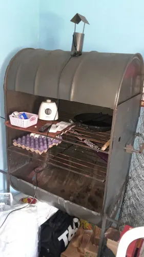Vendo Churrasqueira 300