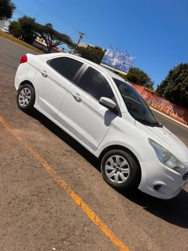 Ford KA+ Sedan 1.5 16V Flex 4P 2015