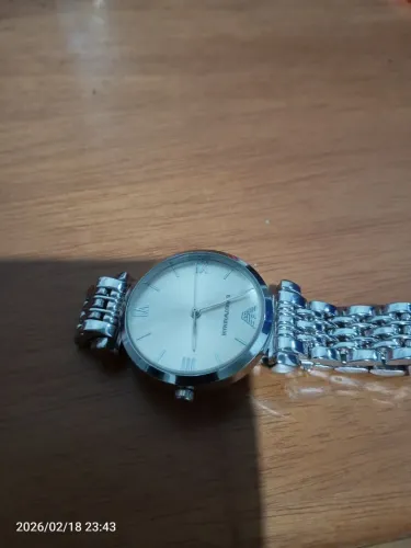 Relógio feminino cor prata 