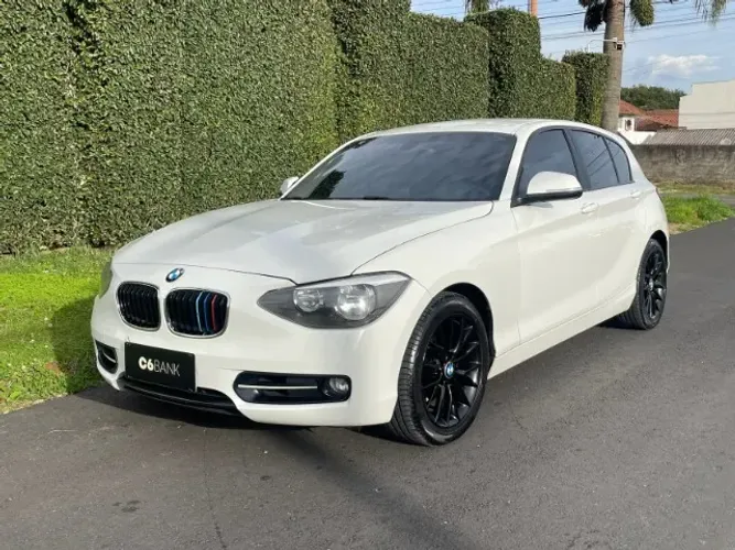 BMW 118IA / Urban/sport 1.6 TB 16V 170cv 5P 2014